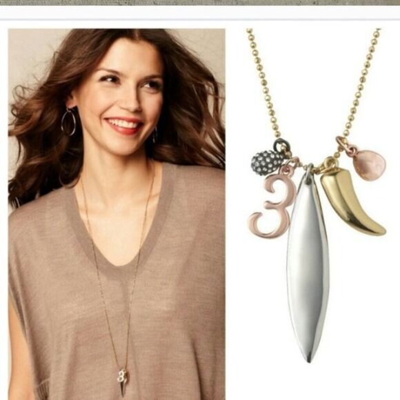 Stella & Dot Third Time's a Charm Necklace EUC - Picture 1 of 7